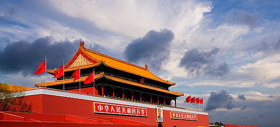 黄a视频：网络直播乱象频发，“黄a视频”引关注，多方联手净化网络空间-1