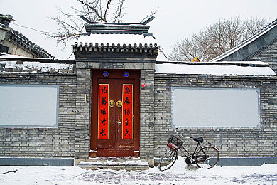 四月电子厂全景沟厕：探秘虚拟工业奇迹，全景体验尽在电子工厂探险之旅
