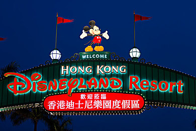 好用的黄聊app：网络伦理漩涡：揭秘隐秘社交暗流-3
