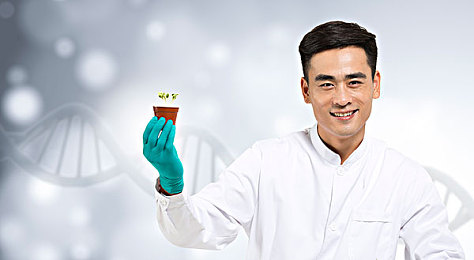 人妻被按摩师玩弄到潮喷：专业按摩艺术，引领夫妻共享高潮和谐之旅-2