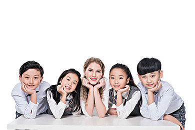 evelynlin和黑人无套：网络风云：公众形象与道德考验，共筑和谐网络家园