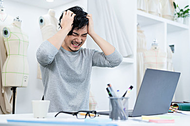 jealousvue性50ma：Jealousvue平台用户突破50万，揭秘新社交平台崛起背后的秘密与挑战-1