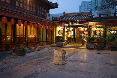 91吃瓜黑料免费看：娱乐秘境探秘，八卦盛宴一网打尽