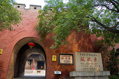 麻豆蜜桃：穿越古韵蜜香，台湾“水果皇后”甜蜜之旅-1