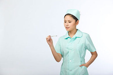 美国一边上面膜一边下面可以用吗：面膜盛宴：面部身体双重护理，肌肤焕新惊喜之旅-2