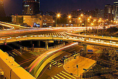 业余ⅩⅩⅩ自由ⅩXⅩ：足球梦想，激情联赛，城市风采，共筑足球梦