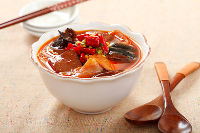 黑料社吃瓜国产：揭秘国产游戏圈风云：抄袭风波引发行业深思，玩家理性维权-3
