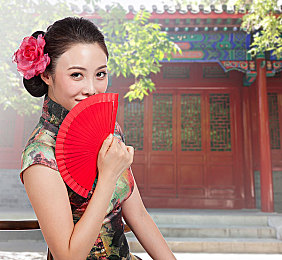 女生让男生朗诵自己：校园诗意共鸣，性别平等绽放光芒-2
