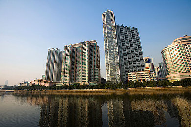 水蜜桃爱如潮水：桃香飘溢，甜蜜乡村振兴路-2