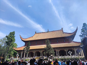 中国女人无套内谢：性别歧视阴影下的困境：女性无套内谢现象引关注，全社会共同维权之路在何方？-2
