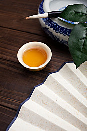 一个人看www网站18：网络道德底线受冲击，共筑清朗网络空间新篇章-2