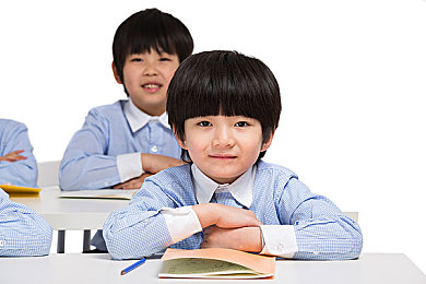 日本a在线：沉浸东方幻想：探索《日本A在线》神秘奇幻世界，感受日本文化魅力-4