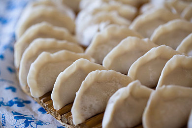 凹凸福利黑料导航：揭秘网络灰色地带：神秘“凹凸福利黑料导航”网站引发社会关注与监管讨论-3