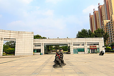 天天操天天干天天操：匠心铸梦，数字疆域绽放——游戏产业砥砺前行映辉煌-2