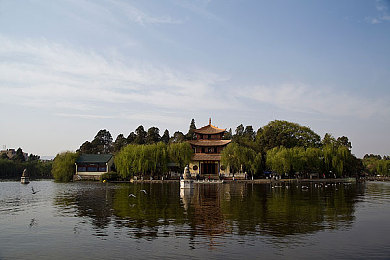 体育生GAY无套 免费网站写真：网络道德失守，青少年隐私何在？免费写真平台风波引发社会深思-4