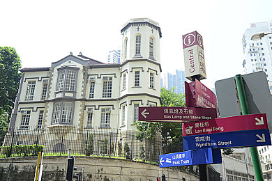 唐三插曲比比东不亦乐乎怎么读：网络文学角色读音争议：揭秘《斗罗大陆》唐三插曲读音之谜