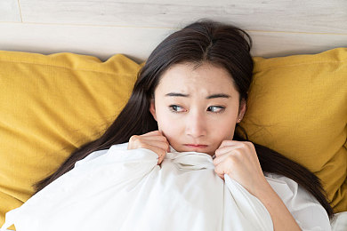 欧美大白屁股眼：时尚界新风向：臀部丰腴风潮，重塑审美多元化格局-4
