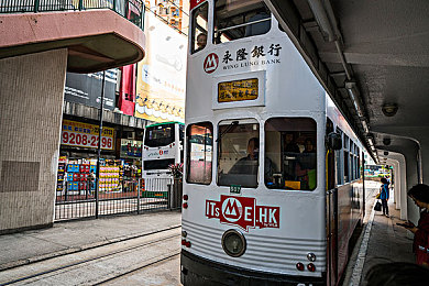 Gay亚洲男男男爱18一19：青春探索，同性之恋：亚洲18-19岁情感挑战之旅-2