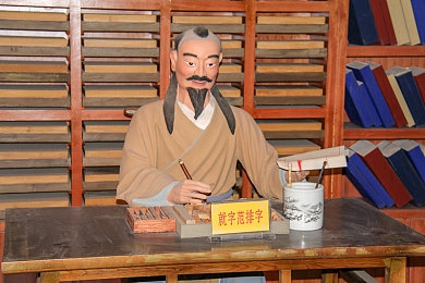 巜商务旅行女老板戴绿色帽的：绿色帽风波：职场礼仪与文化差异引发热议-3