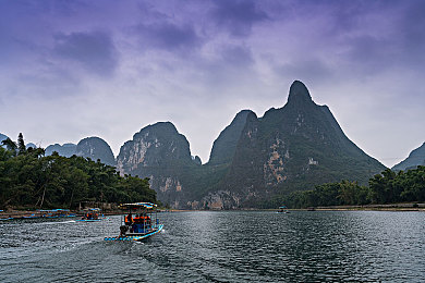 免费黄游：揭秘“免费游戏”背后：青少年沉迷，社会影响深远，如何守护纯净网络空间？-4