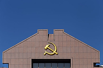五月天大香蕉碰碰：音乐旋律游戏新篇章，跨界融合创未来-4