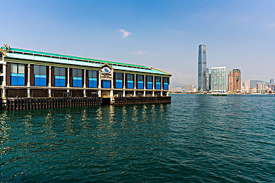 草莓视频免费看：短视频巨头草莓视频全面免费，海量内容等你来享，行业新风向标引关注-2
