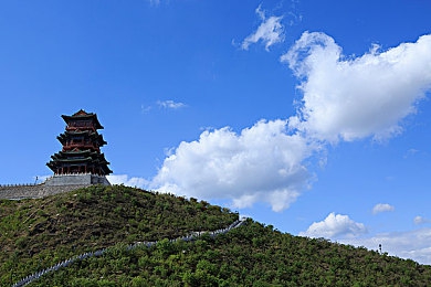 国产激情av：激情碰撞，国产风潮：探秘独特游戏体验-4