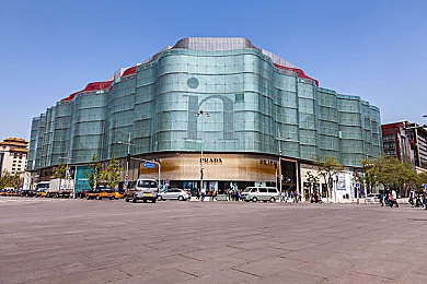 老狼仙踪林：绿野寻踪，老狼仙迹映碧波-2