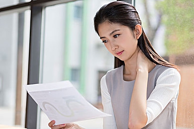 heiliaoshequ：社交游戏新风向：“هيلاوسهق”火爆背后，中国游戏产业趋势展望-2